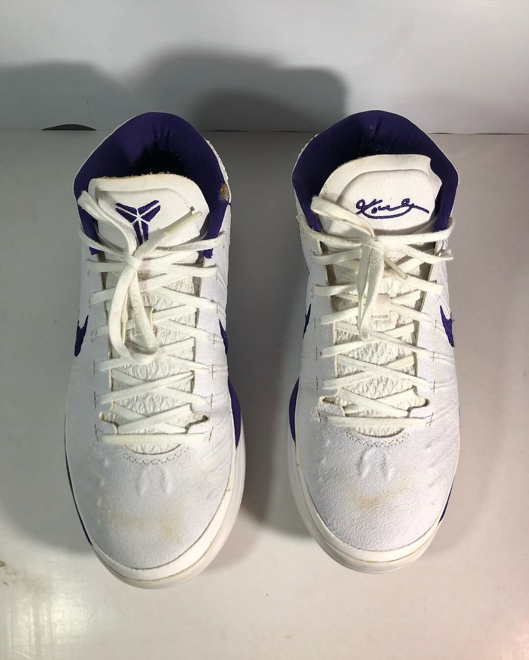 running shoe, footwear, shoe, lace, covering, shoes, leather, pair, foot, boot, clothing, boots, fashion, rubber, wear, walking